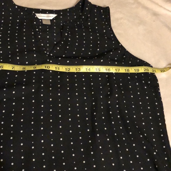 Sleeveless tunic blouse black with white polka dots - Picture 8 of 9